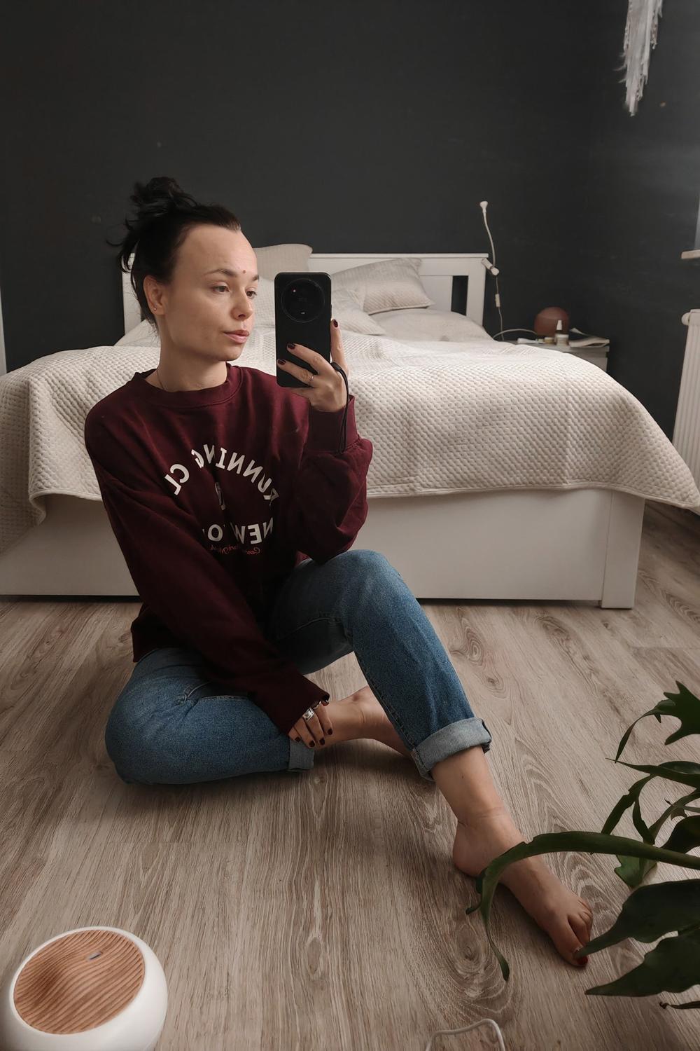 Post featuring H & M - Text-motif sweatshirt - Red