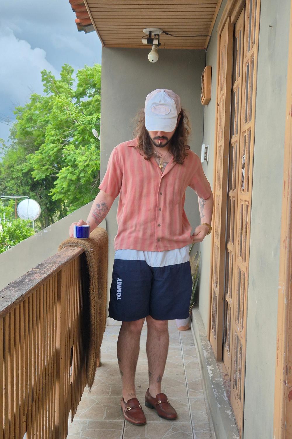 Post featuring Bermuda De Banho Longa Design Colorblock