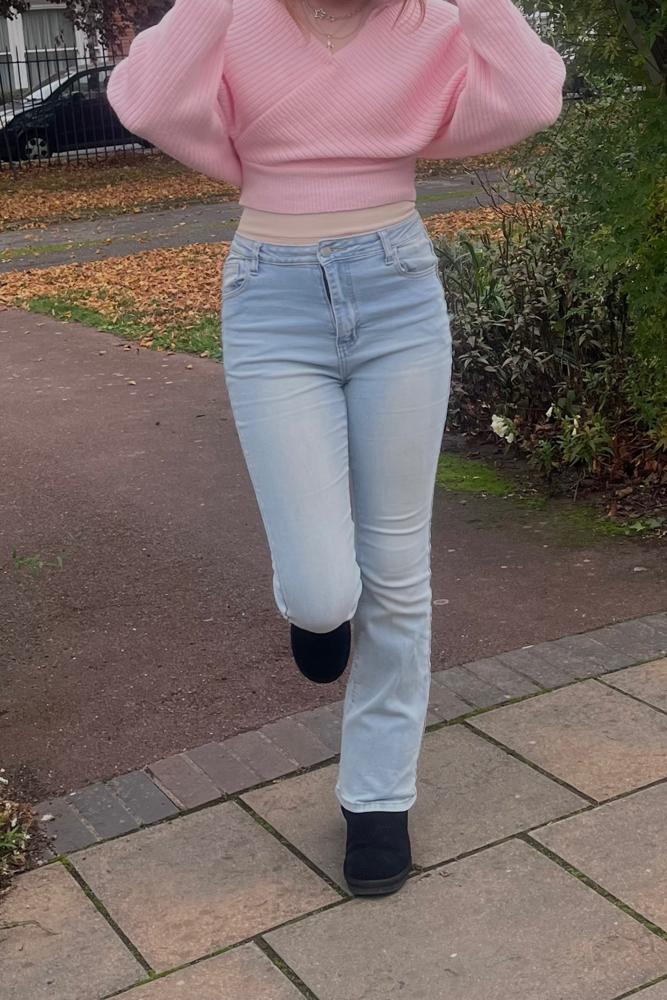 Lemonn's review for UGG® Mini Bailey Bow II Boot for Women in Black, Size 9, Shearling/Polyester/Leather