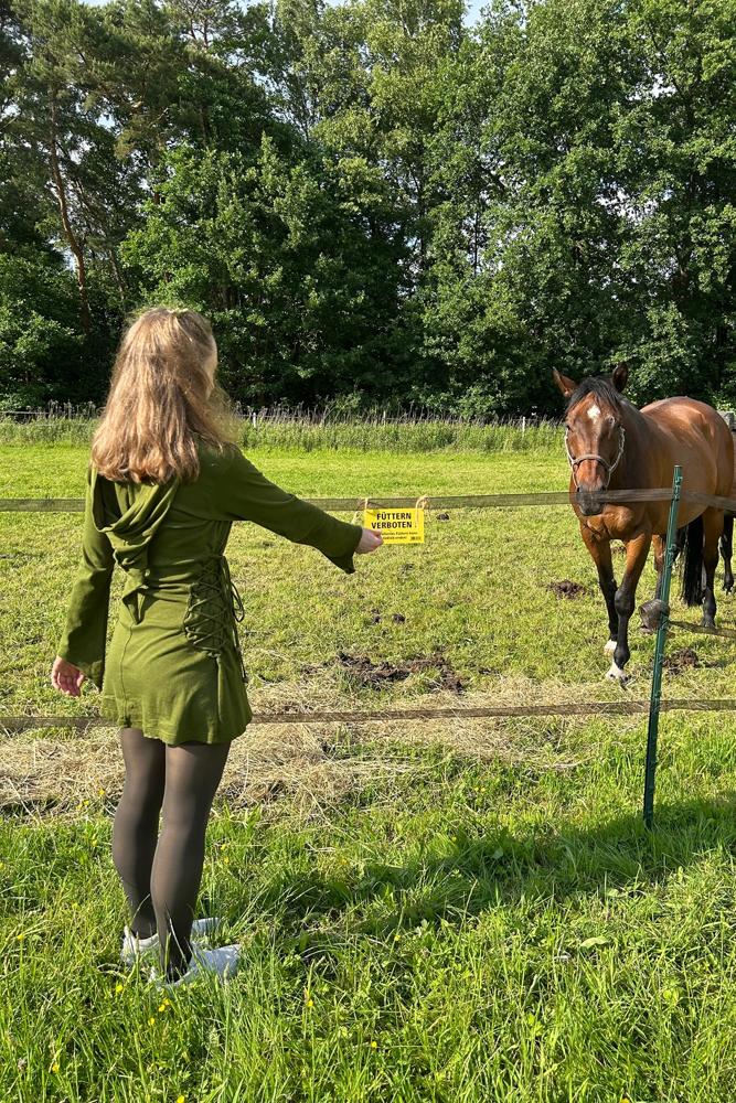 Mirn's fit featuring Vishes, Falke, Adidas | [object Object], [object Object], [object Object], [object Object], [object Object]