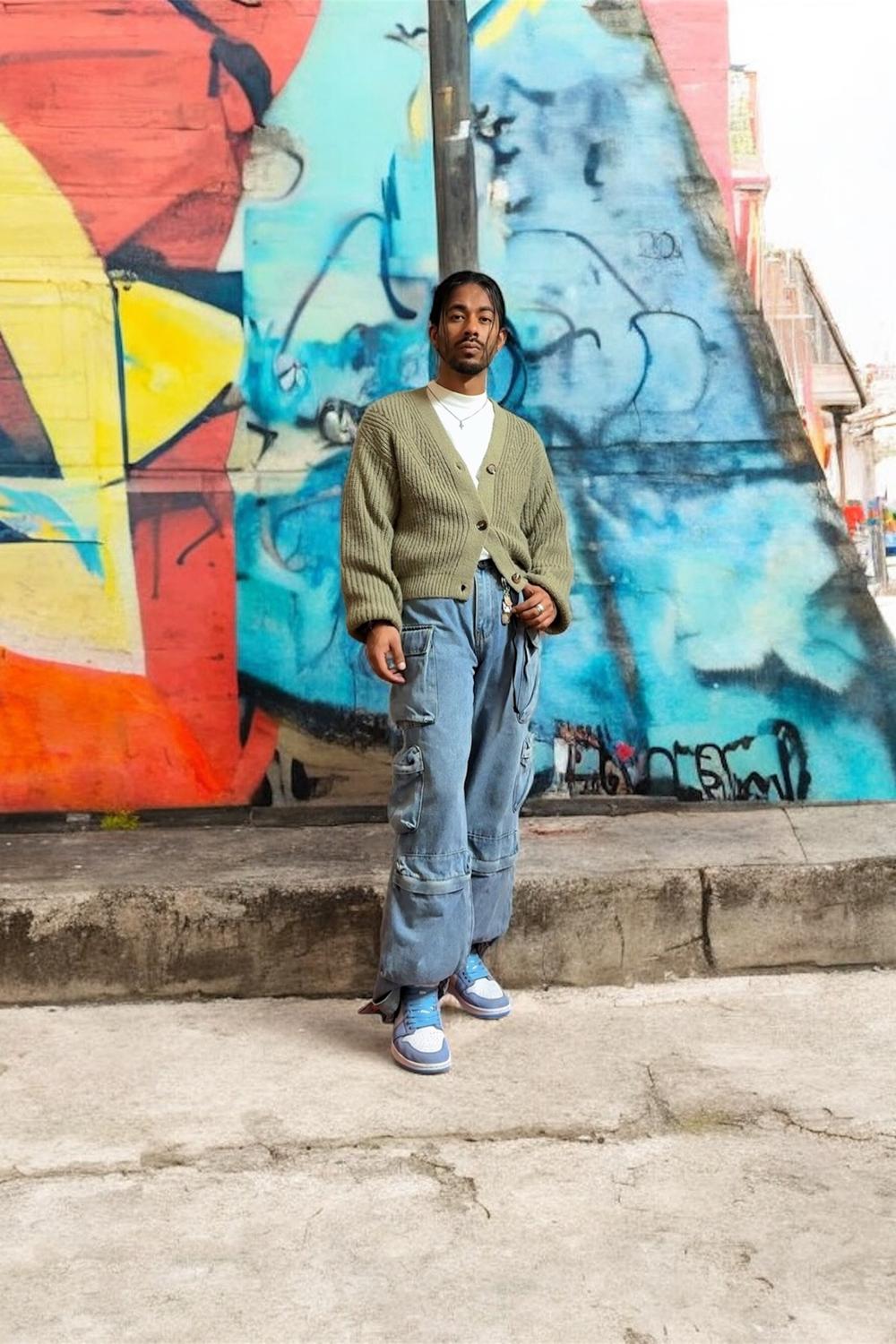 Post featuring Uniqlo - Airism Cotton Oversized Crew Neck T-shirt - Black - 3XL