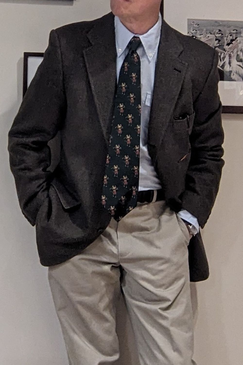 Post featuring Regular Fit Stretch Cotton Advantage Chino<sup>®</sup> Pants