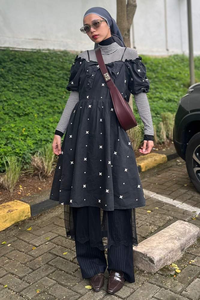 nadiaelok's fit featuring Charles & Keith, J.W. Anderson | [object Object], [object Object], [object Object], [object Object], [object Object], [object Object], [object Object], [object Object]