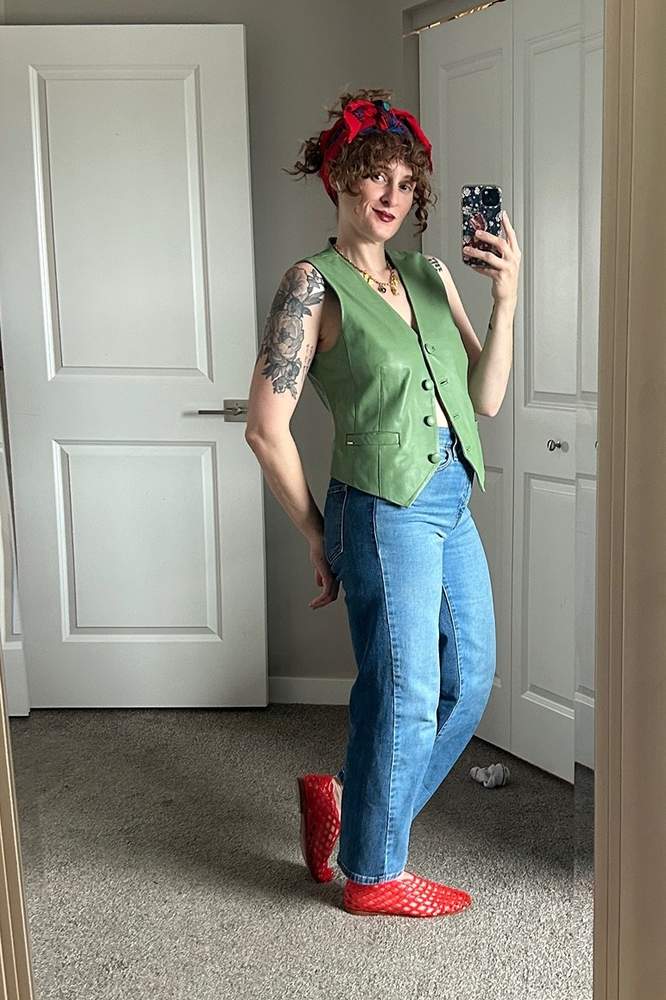 DaniTrics's fit featuring TEMU, Banana Republic Factory, Danier, Au Naturale