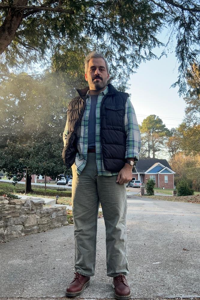 whatdadwears's fit featuring Old Navy, Madewell, Carhartt, Dr. Martens, GAP