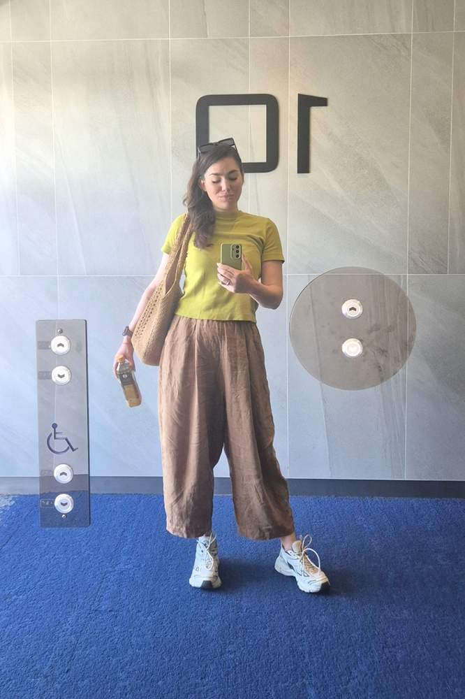 CaraLynn's fit featuring Reserved, Axel Arigato, Oysho