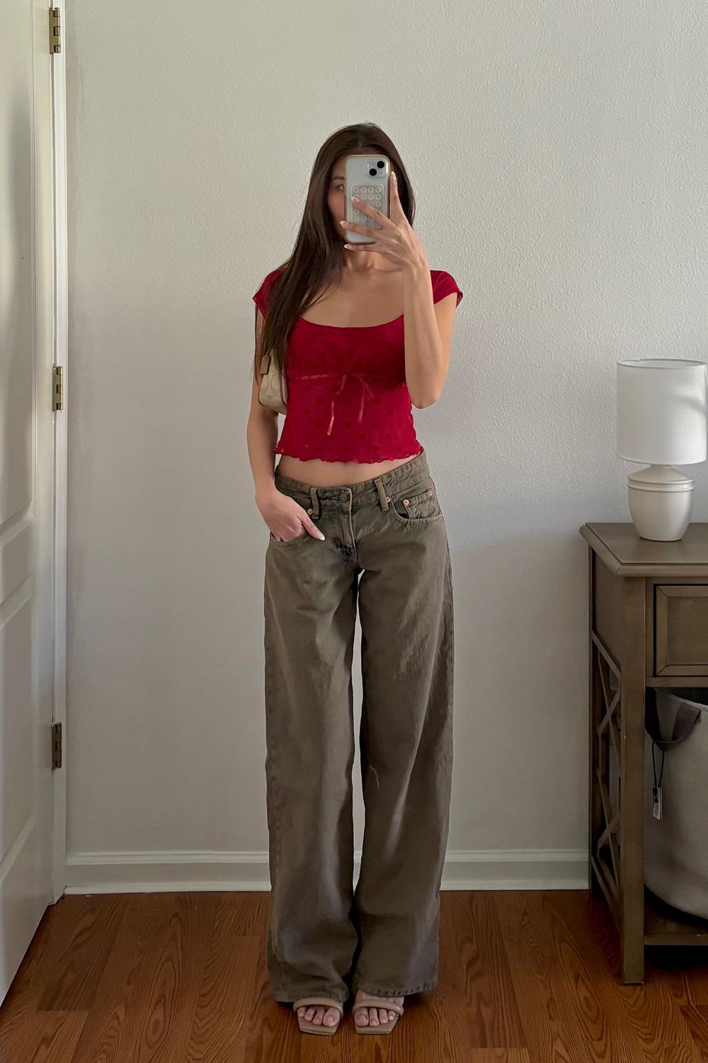 Post featuring Rada Top in Red Heart Flocked Mesh