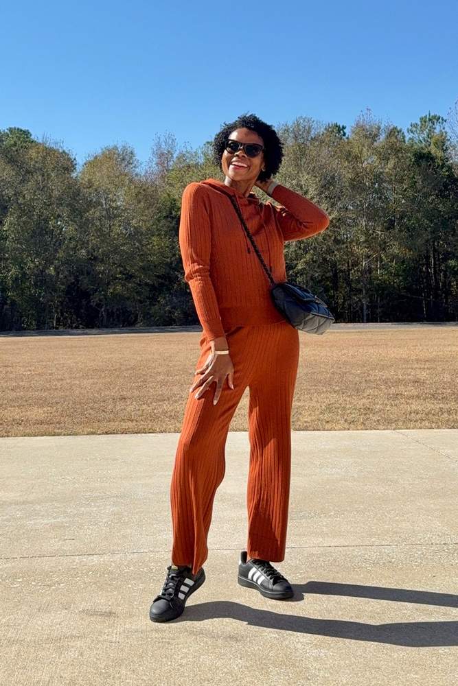 ToniTonyTone's fit featuring Amazon Basics