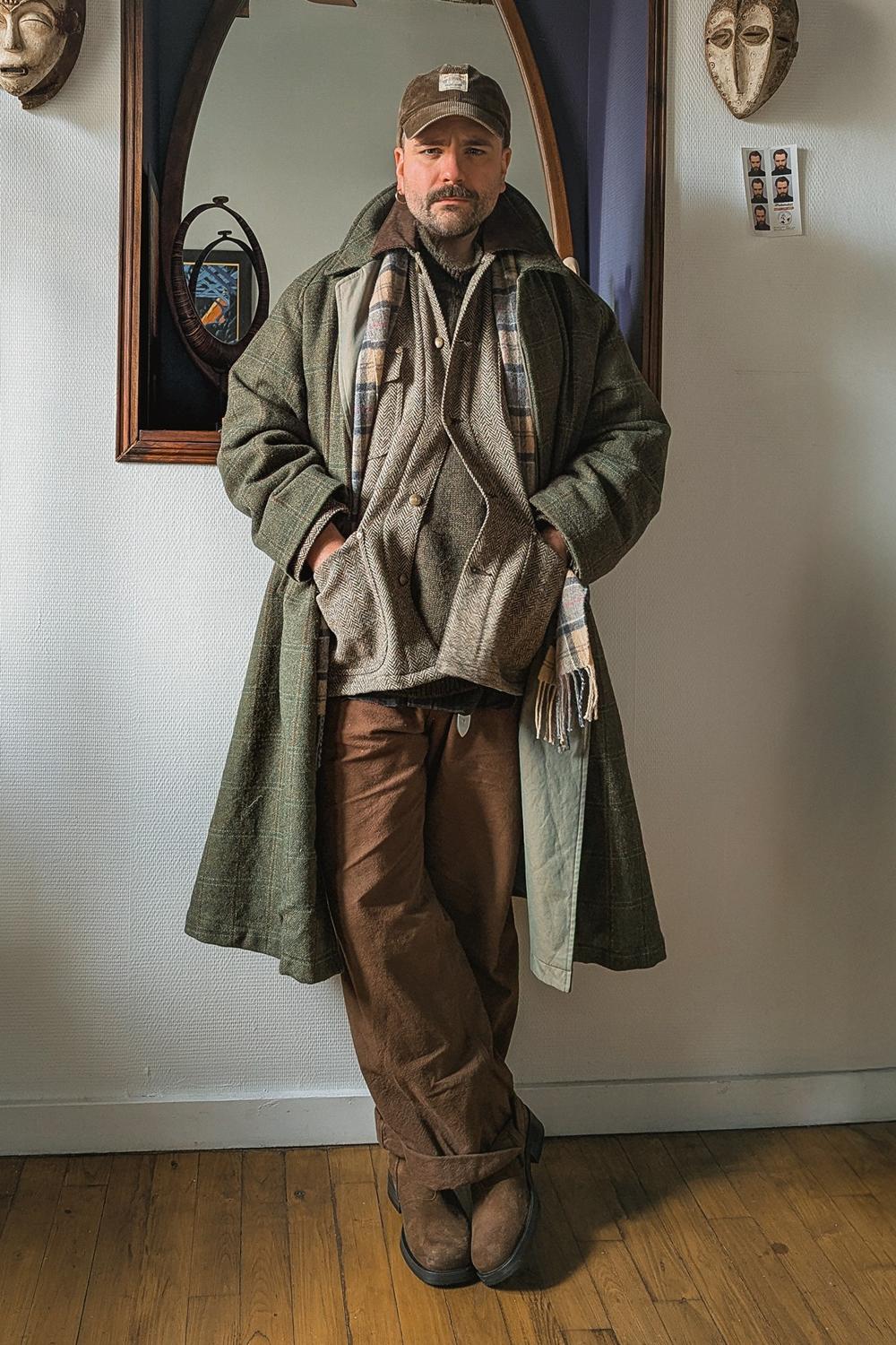 Post featuring A.PRESSE / Tweed Balmacaan Coat