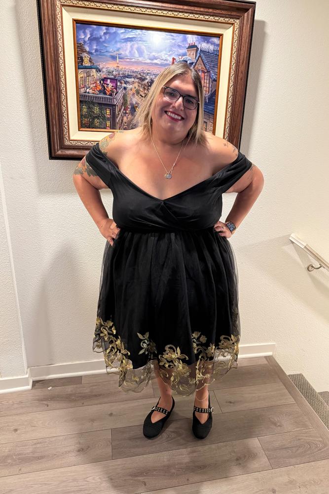 emmalilian's fit featuring Torrid, Warby Parker, Rothy's | [object Object], [object Object], [object Object], [object Object], [object Object], [object Object]