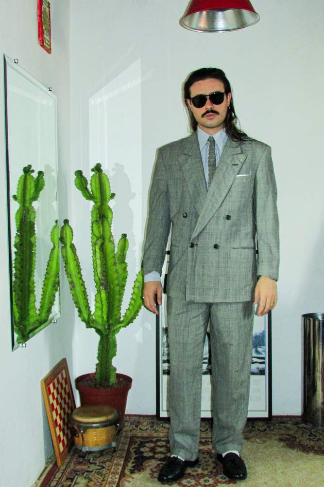 Lukepeder's fit featuring Ralph Lauren, Persol, Yves Saint Laurent