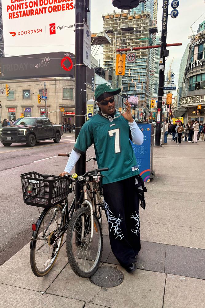 Osemega's fit featuring Mitchell & Ness, H&M | [object Object], [object Object], [object Object], [object Object], [object Object], [object Object], [object Object]