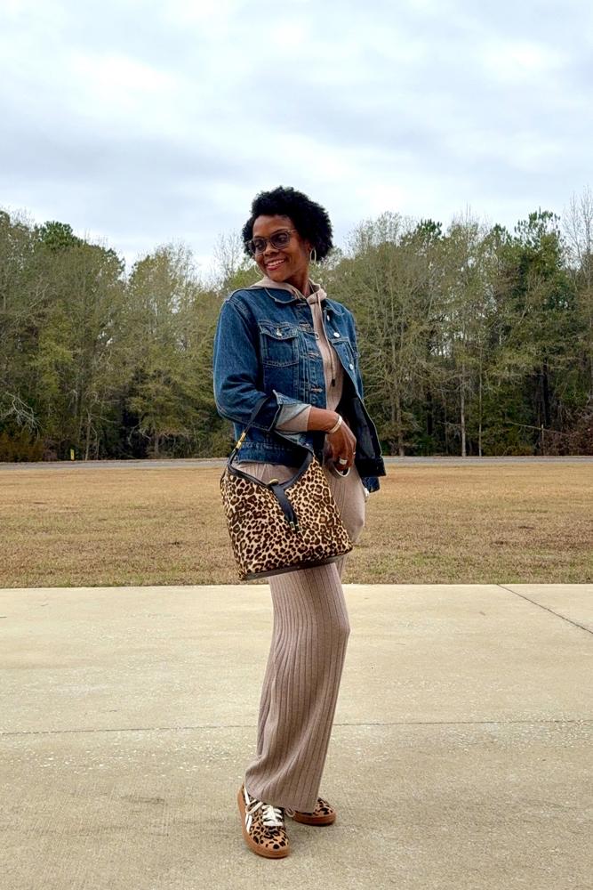 ToniTonyTone's fit featuring Saks Fifth Avenue, DSW, Old Navy