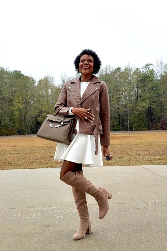 ToniTonyTone's fit featuring DSW, Amazon Basics