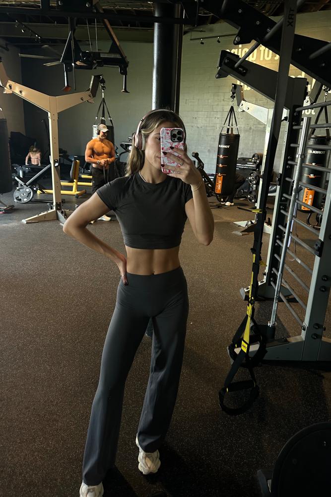 juliacampbell385's fit featuring New Balance, Atolea, Oner Active | athleisure, athletic, comfortable, comfort, legging, gym