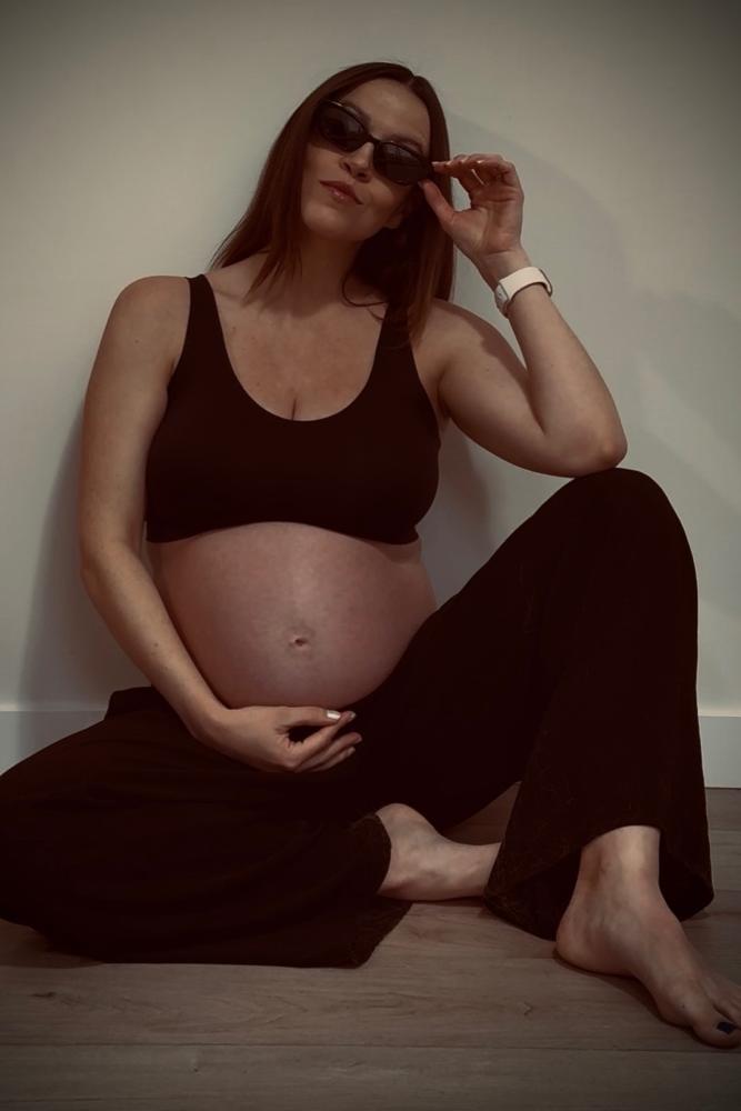 Adrenalaine's fit featuring knix