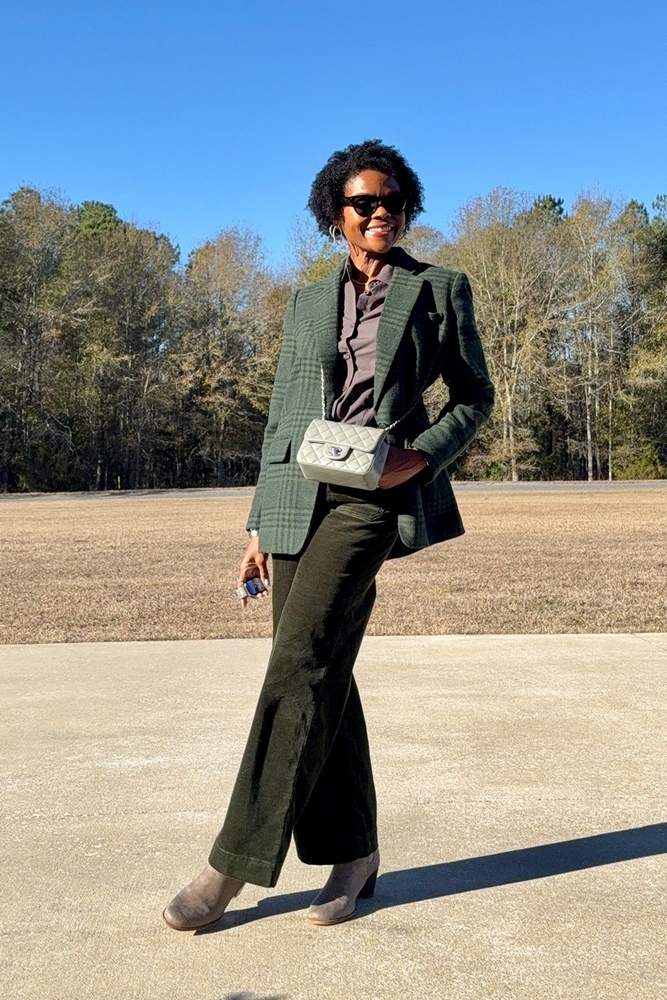 ToniTonyTone's fit featuring Loft, Ray-Ban