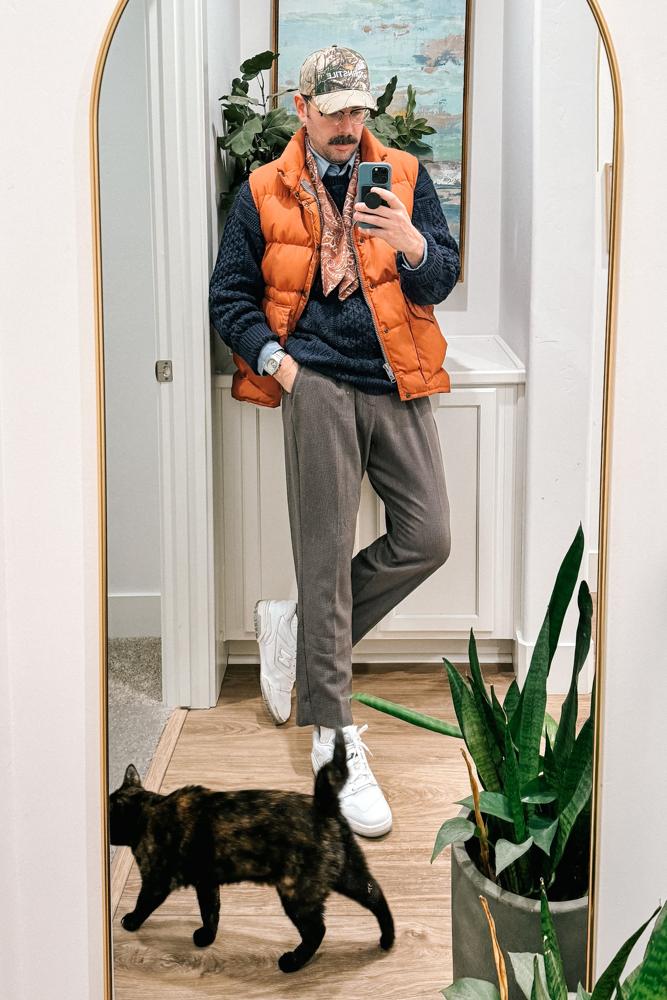 aardvark's fit featuring , , 