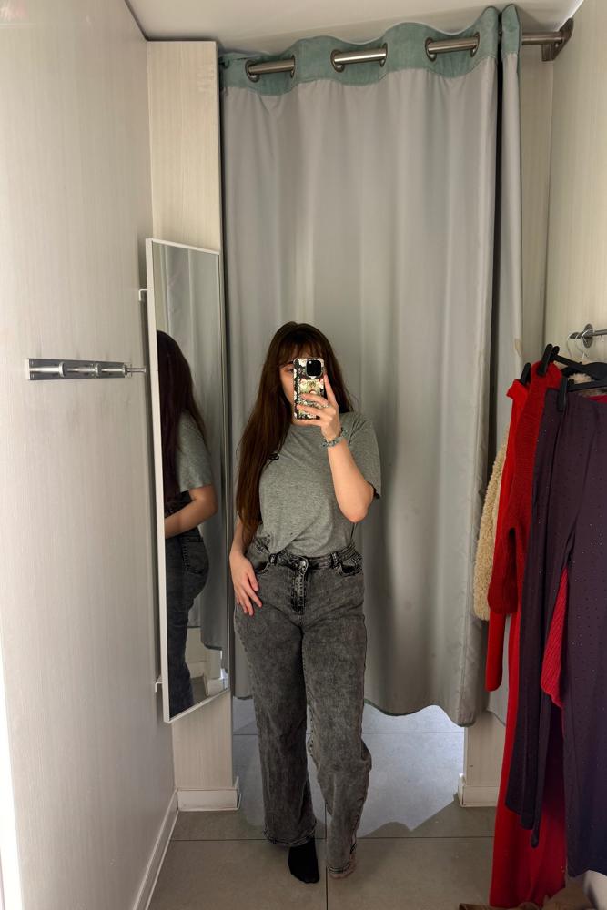 antoniashanley12's fit featuring Pretty Little Thing | [object Object], [object Object], [object Object]