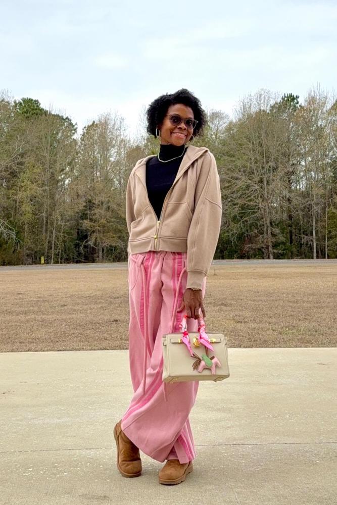 ToniTonyTone's fit featuring Lululemon, Journeys, Aelfric Eden