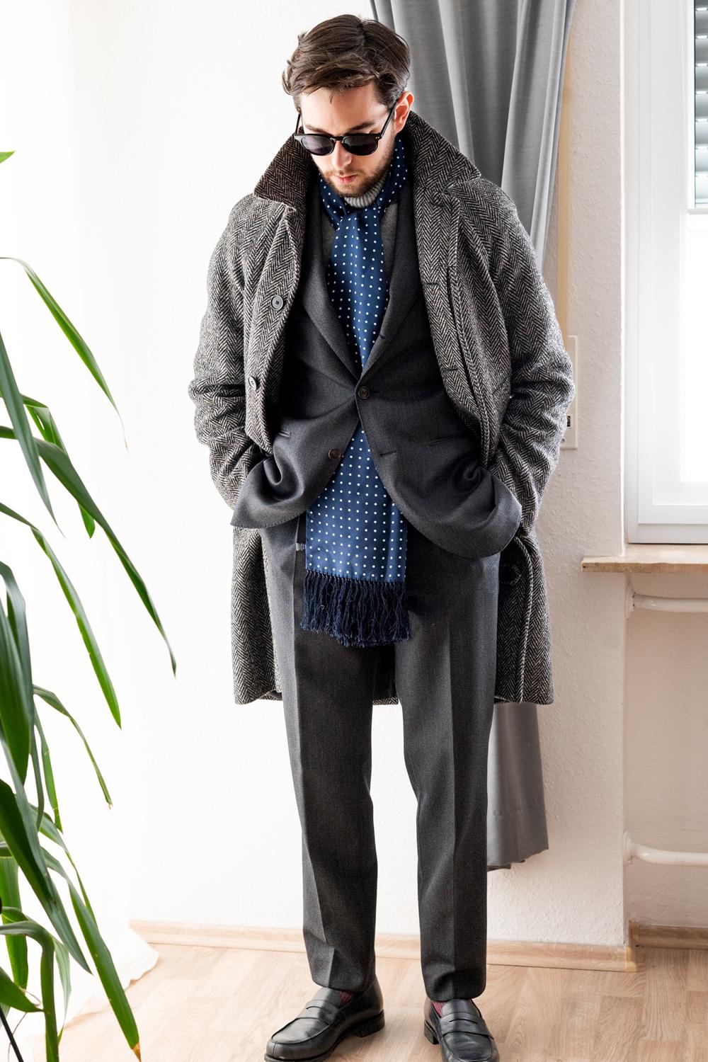 Post featuring Lambswool Roll Neck Sweater - Navy
