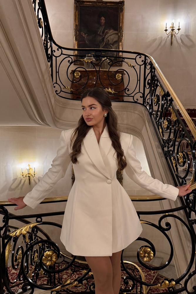 Veroniikapl's fit featuring Odd Muse, Ateliers August