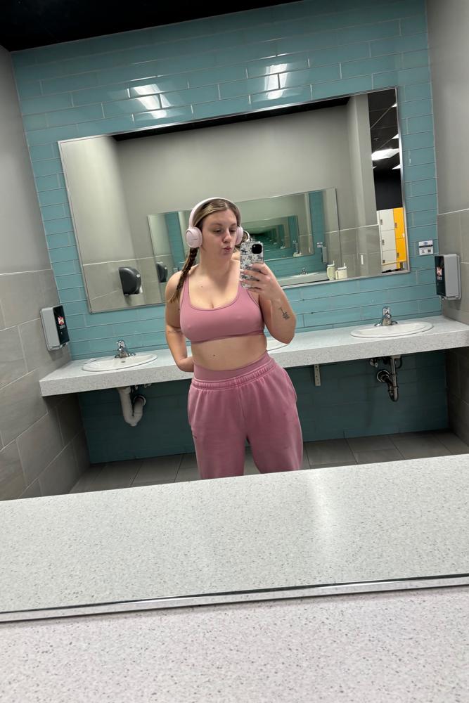 abbeyk's fit featuring Aritzia | [object Object], [object Object], [object Object]