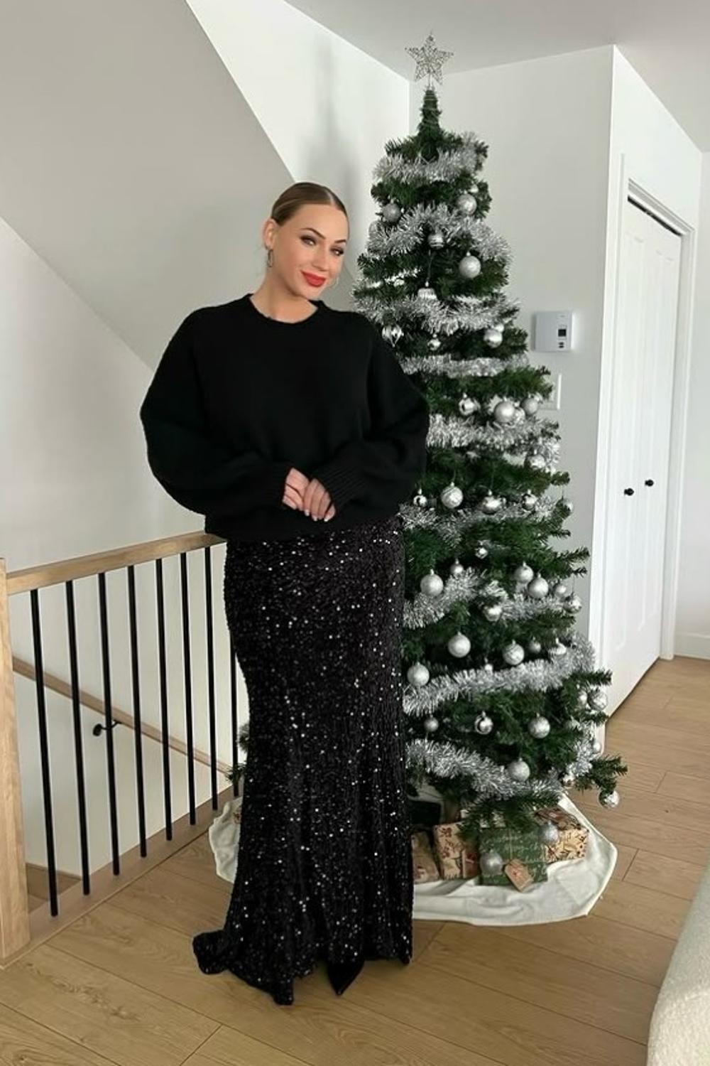 Post featuring On Wednesdays Pullover Sweater - Black