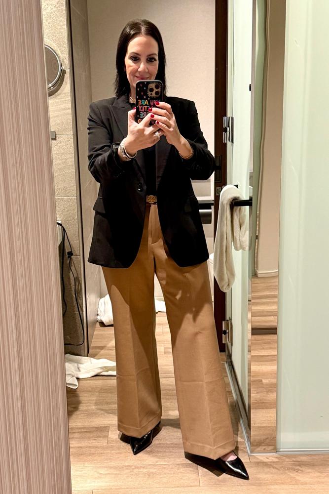 GAviv's fit featuring J. Crew, Tory Burch, Franco Sarto, Nordstrom Rack, Banana Republic Factory