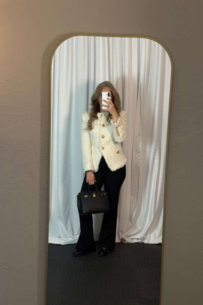 BusinessCasualOOTD's fit featuring Ann Taylor, Balmain