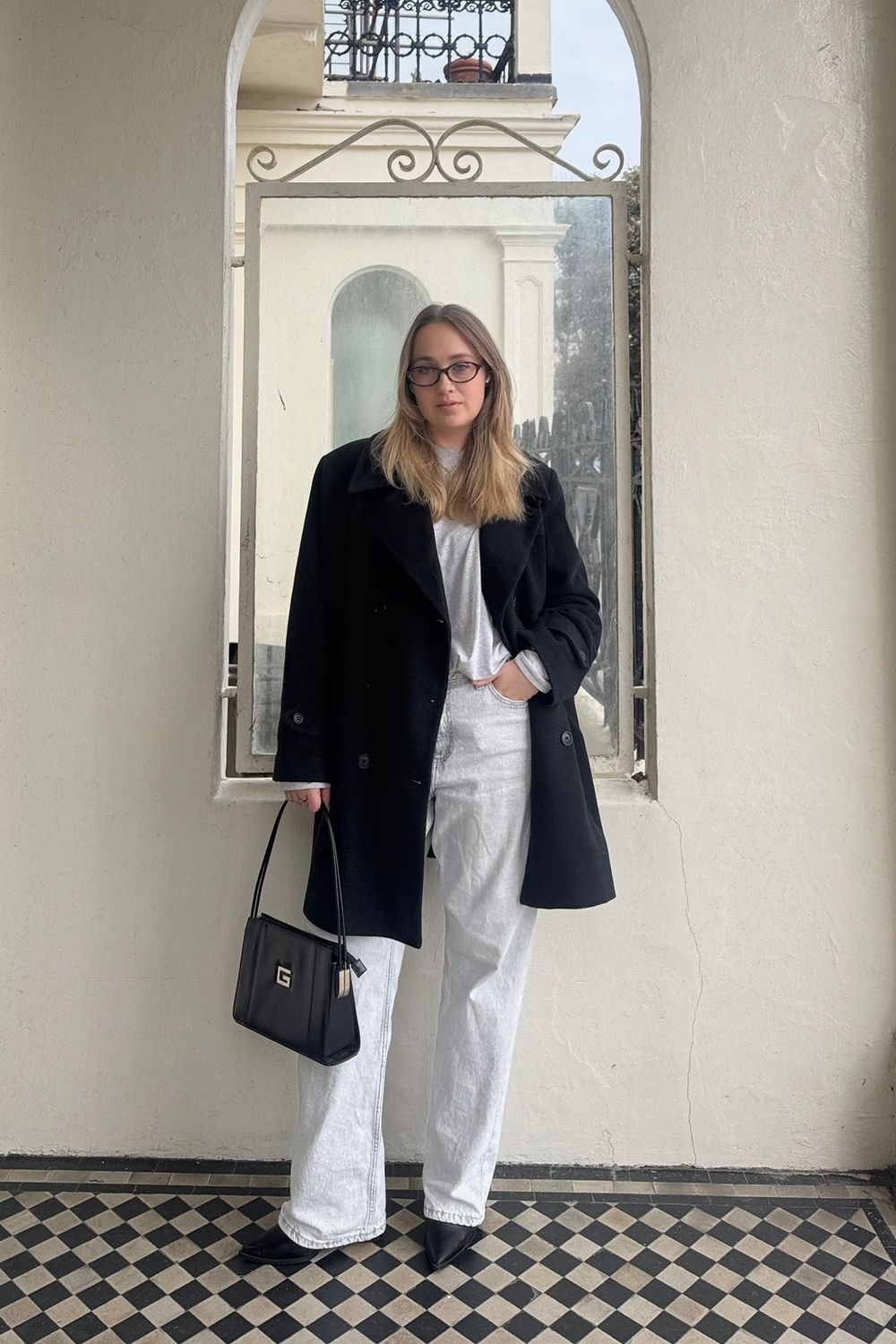 Post featuring SKIMS Long Sleeve T-Shirt | Grey | Medium | Cotton Rib