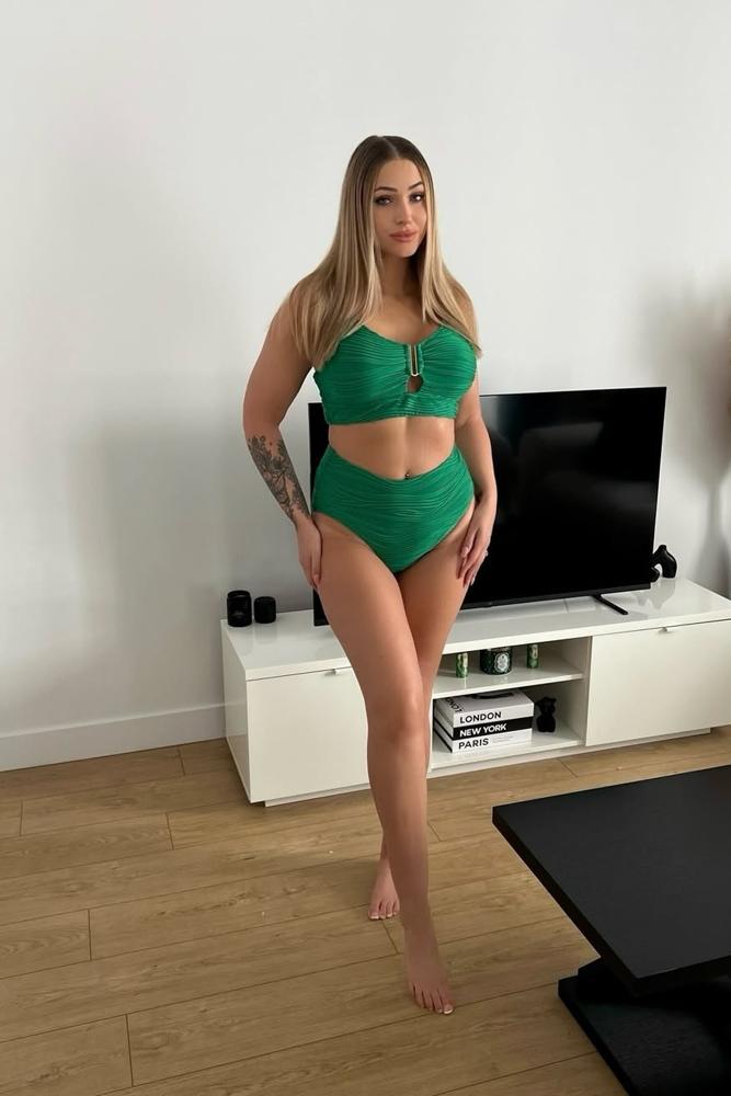 amyfraserxox's fit featuring Arolina