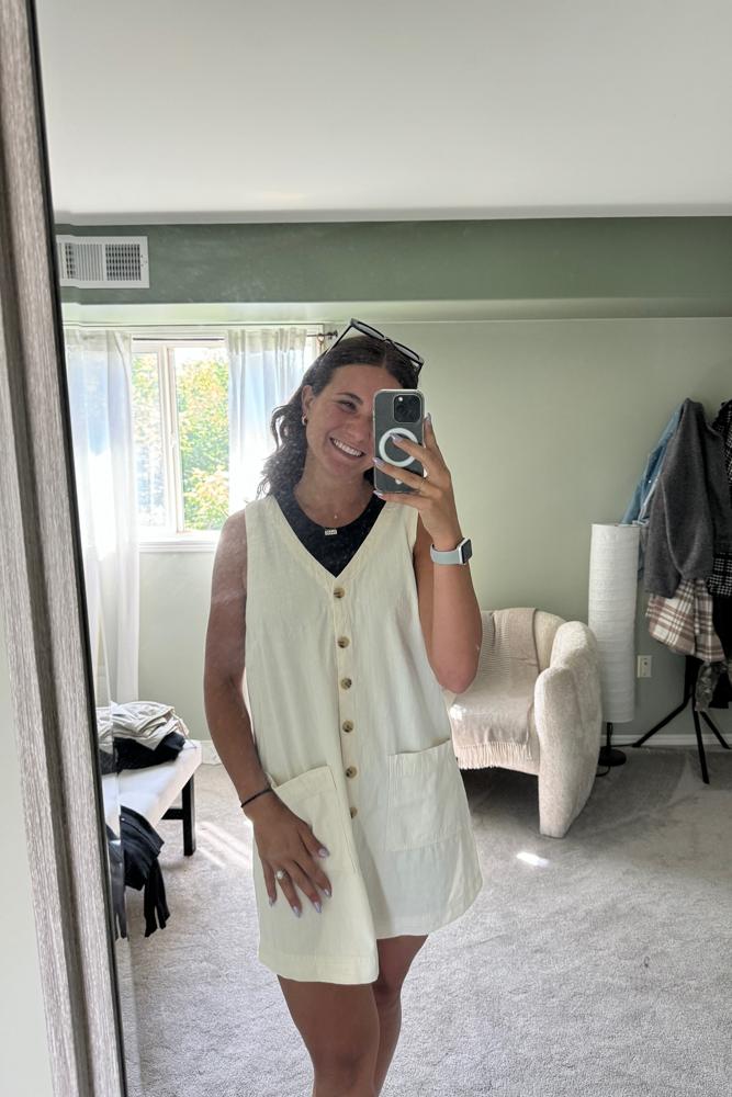 Jessss15's fit featuring Old Navy, Amazon Basics, Dynamite