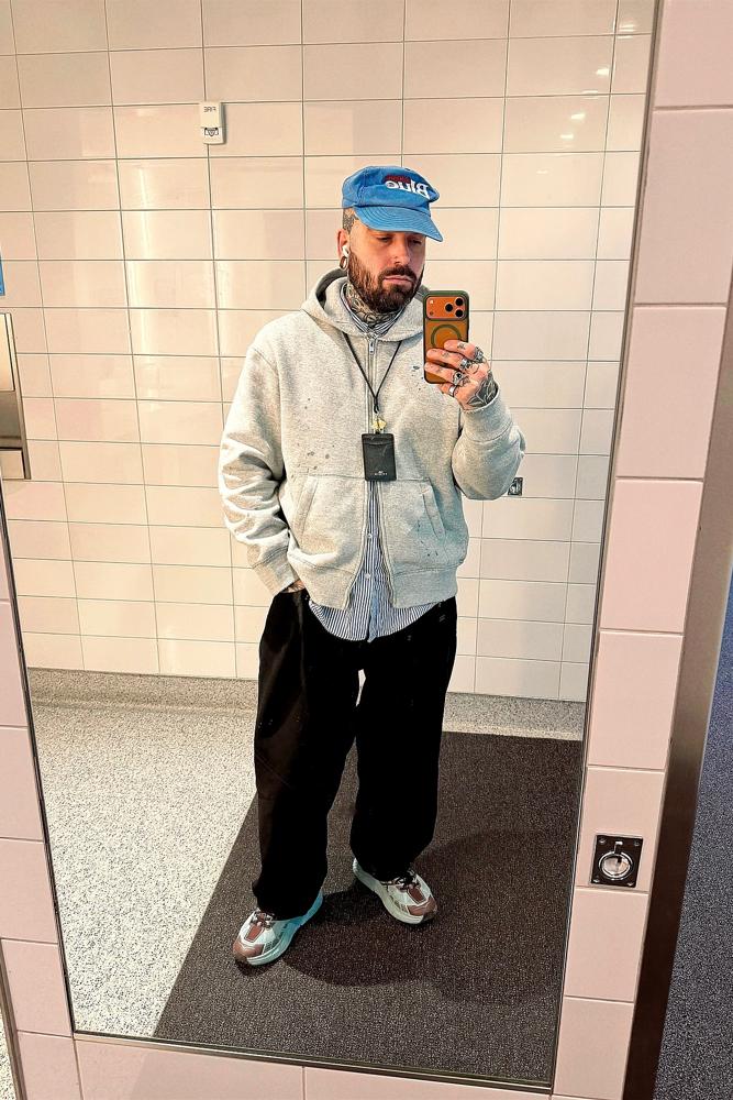 woodreaux's fit featuring Abercrombie & Fitch, GAP, Hoka