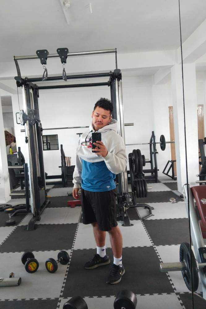 Nephilim's fit featuring Champion, H&M, Under Armour, Adidas