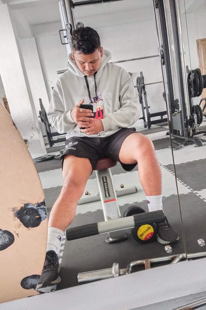 Nephilim's fit featuring Champion, H&M, Under Armour, Adidas