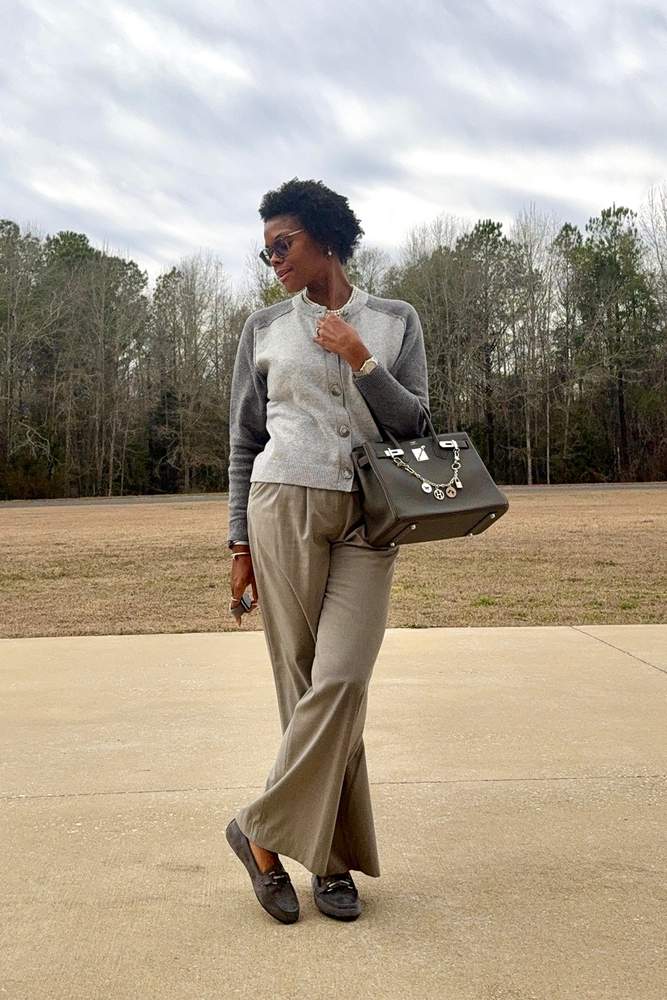 ToniTonyTone's fit featuring DSW, Loft