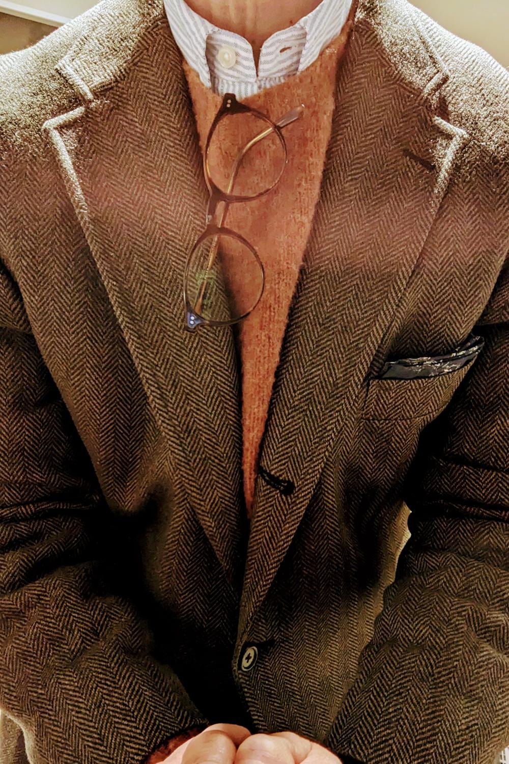 Post featuring Cotton Print Pocket Square in Navy/White Paisley