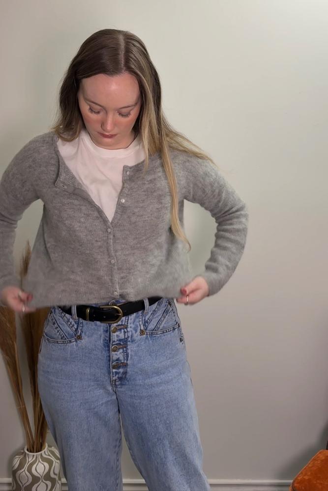 AStahre's fit featuring Sezane