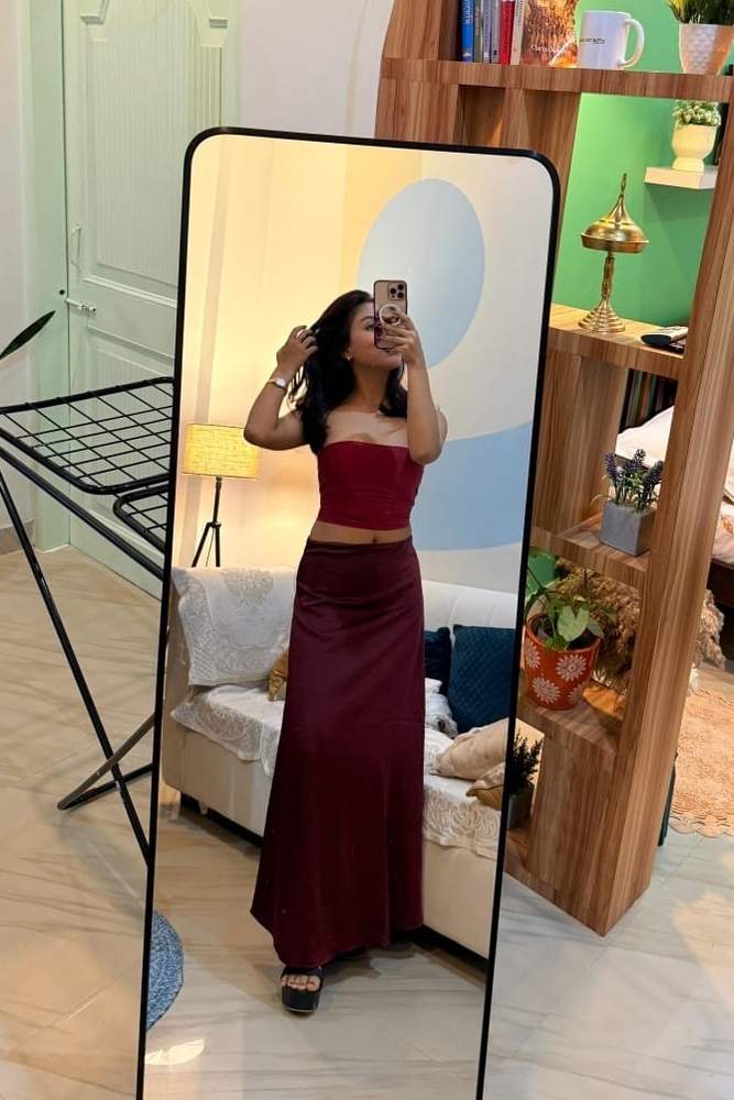 Vids's review for Cotton On All day tube top in burgundy-Auburn