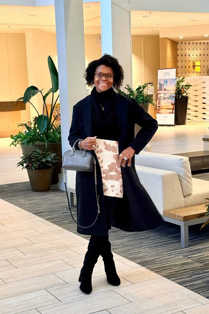 ToniTonyTone's fit featuring DSW, Loft