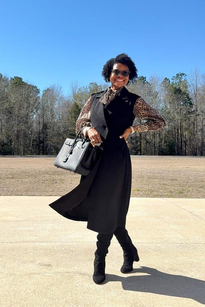 ToniTonyTone's fit featuring Loft, DSW