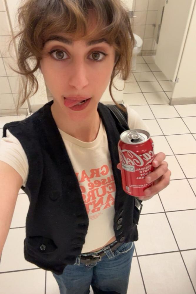 izziecot's fit featuring Hollister