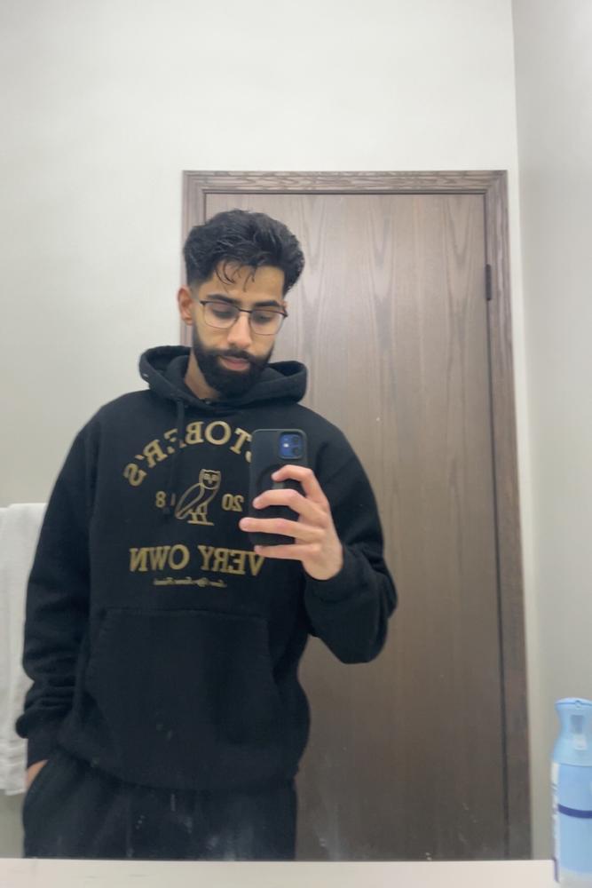 Haarisawann's fit featuring OVO