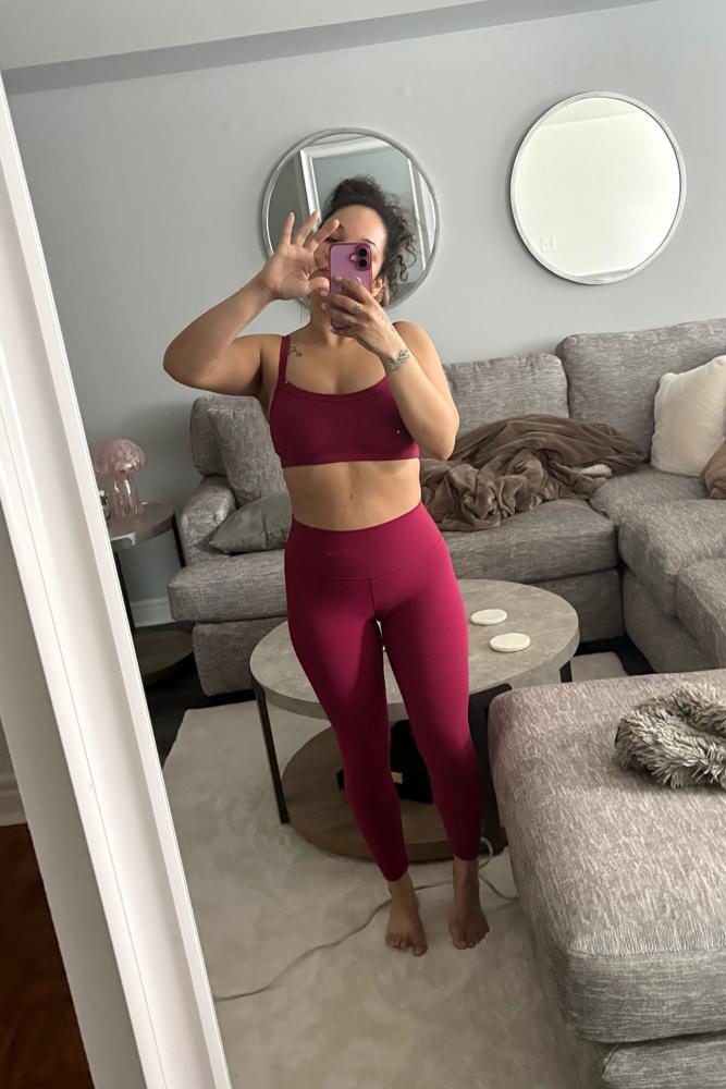 Always86's fit featuring Aritzia