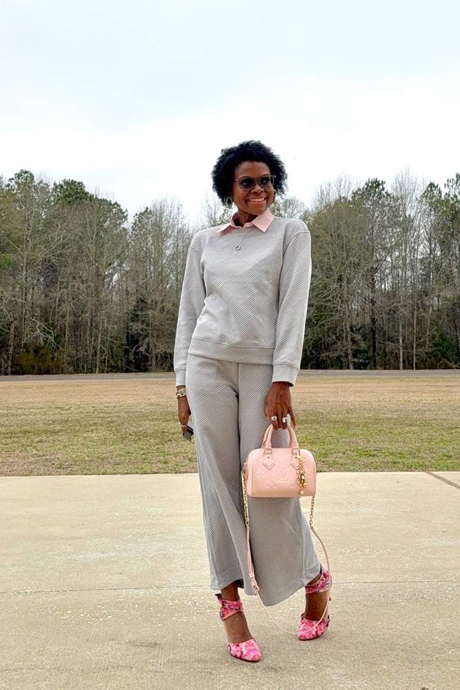 ToniTonyTone's fit featuring DSW, Amazon Basics