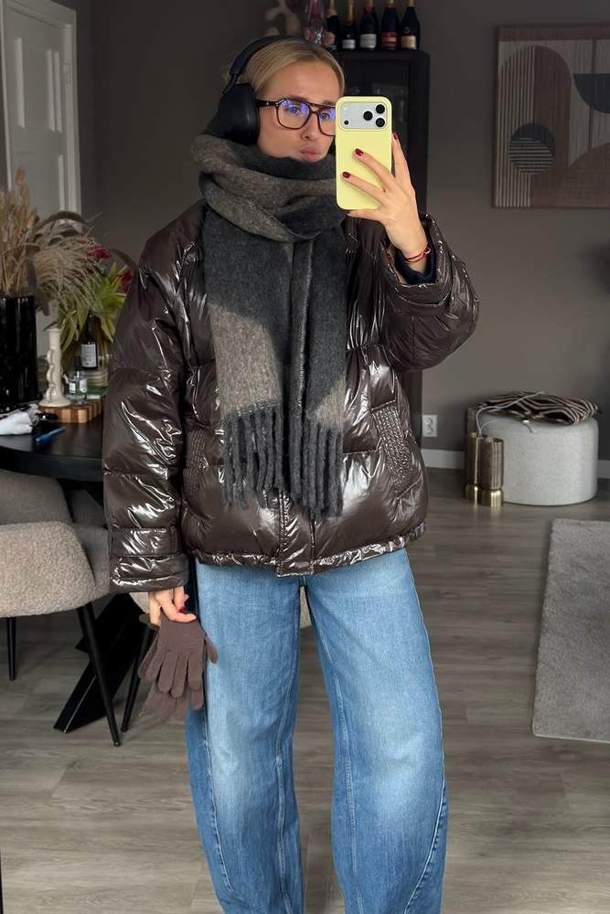 Lexibrouwer's fit featuring , , 