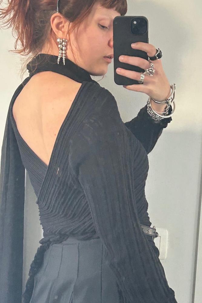 Fleuriv's fit featuring Ioanna Kourbela