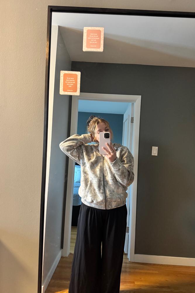 sarkaitlin's fit featuring Hollister, Aerie