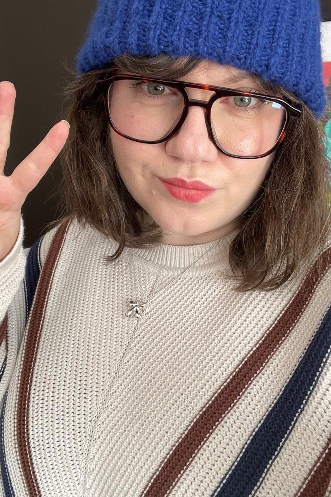 stephcoelho's fit featuring Reitmans, Eyebuydirect, Jeffrey Campbell, Simons, Amazon Basics, H&M